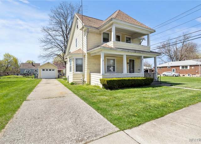 Property at 404 72nd St, Niagara Falls, NY 14304, 4 beds, 2 baths