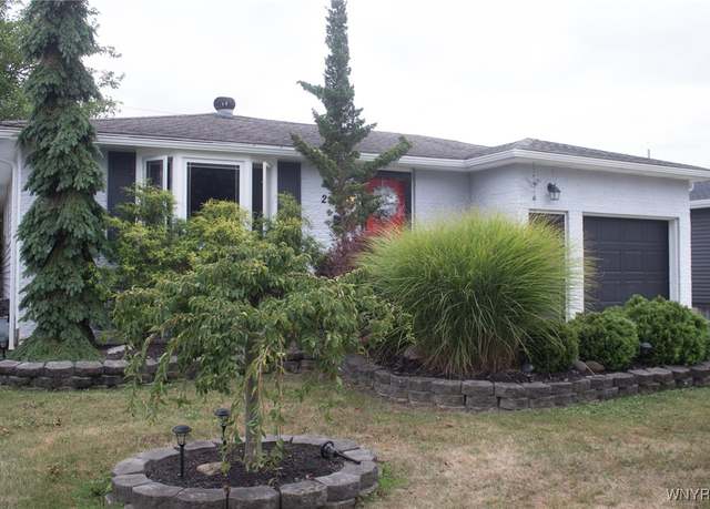Property at 25 Oakwood Dr, Cheektowaga, NY 14227, 2 beds, 1 bath