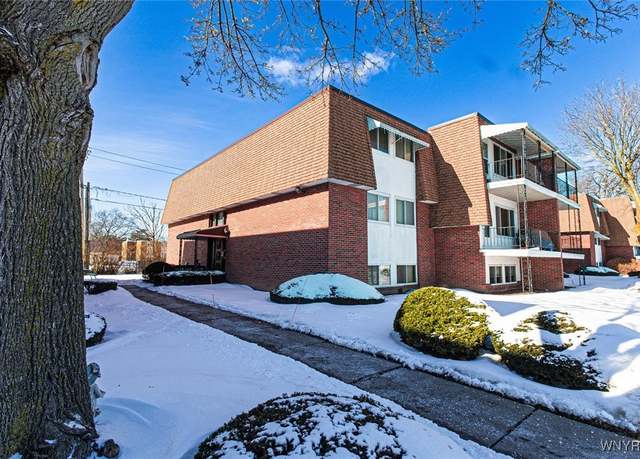 Property at 8421 Buffalo Ave #17, Niagara Falls, NY 14304, 2 beds, 1 bath