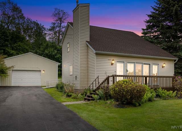 Property at 6610 Slayton Settlement Rd, Lockport-town, NY 14094, 2 beds, 2 baths