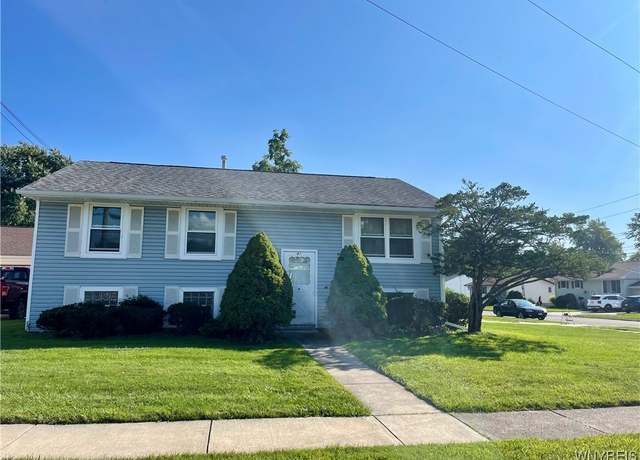 Property at 41 Wedgewood Dr, West Seneca, NY 14224, 3 beds, 1 bath