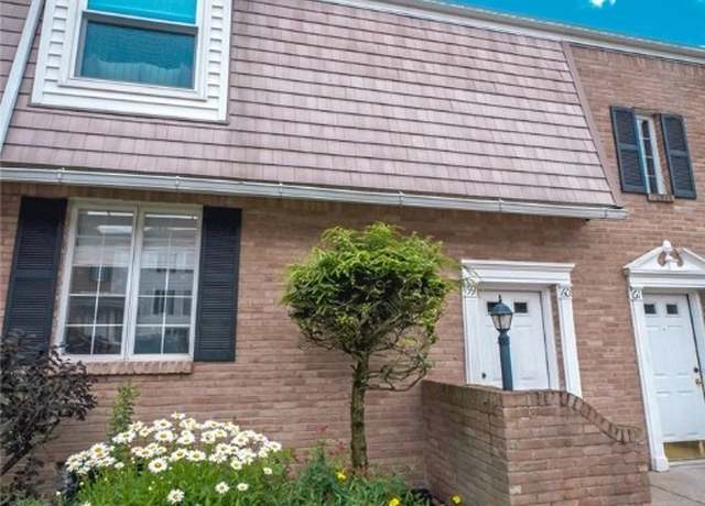 Property at 270 Buffalo Rd #60, Aurora, NY 14052, 2 beds, 2 baths