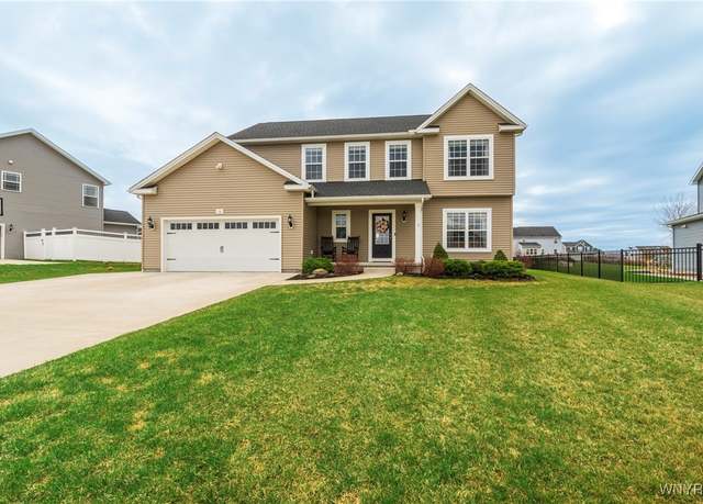 Property at 10 Weathersfield Ln, Lancaster, NY 14086, 4 beds, 2.5 baths