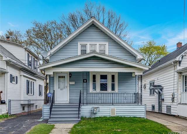 Property at 157 Sprenger Ave, Buffalo, NY 14211, 4 beds, 1.5 baths