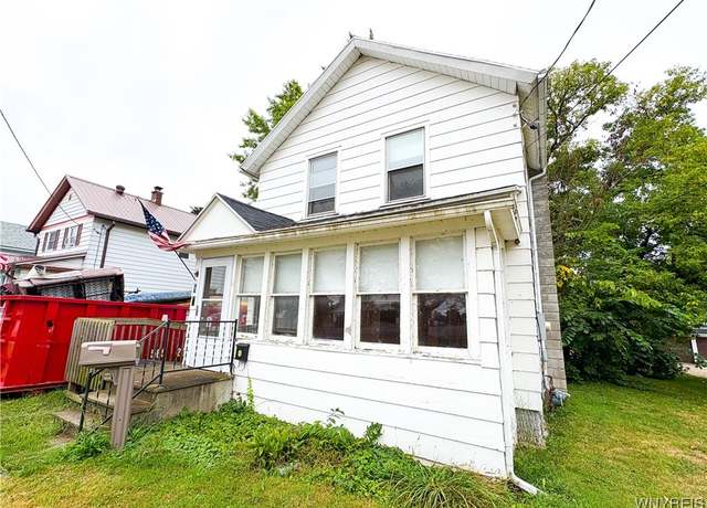 Property at 61 Maple Ave, Oakfield, NY 14125, 2 beds, 1 bath