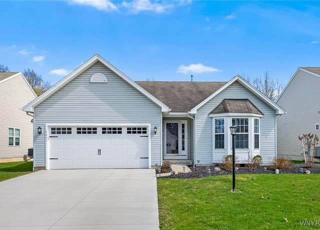 Property at 4299 Riverwalk Dr, Lewiston, NY 14092, 3 beds, 2 baths