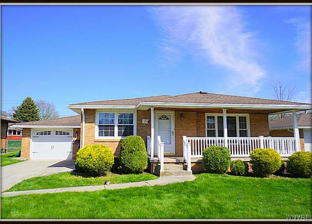 Property at 75 Gregory Dr, West Seneca, NY 14224, 3 beds, 1 bath