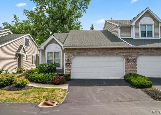 Property at 35 Gardenville On The Grn, West Seneca, NY 14224, 2 beds, 1.5 baths