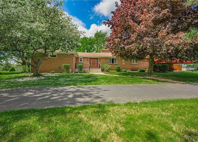 Property at 4784 Cottage Rd, Royalton, NY 14094, 4 beds, 2.5 baths