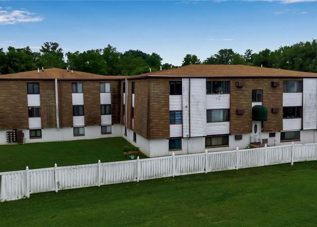 Property at 51 S 86th St Unit 10B, Niagara Falls, NY 14304, 2 beds, 1 bath