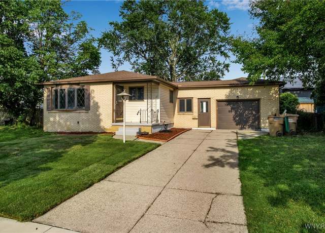 Property at 45 Lemoine Ave, Cheektowaga, NY 14227, 3 beds, 1 bath