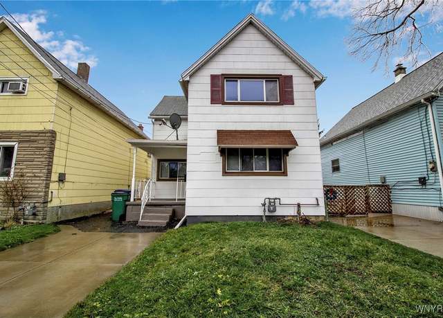 Property at 580 S Ogden St, Buffalo, NY 14206, 4 beds, 1 bath