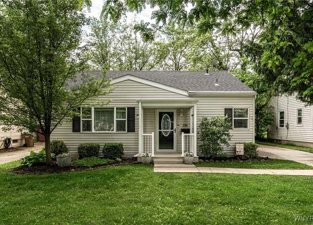Property at 236 Commodore Ter, Cheektowaga, NY 14225, 3 beds, 1 bath