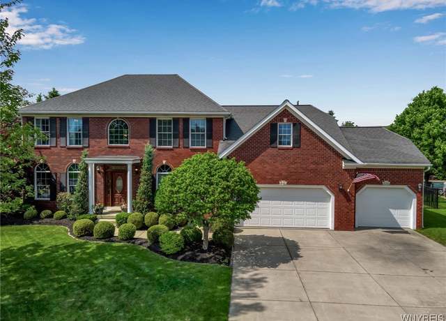 Property at 8787 Stonebriar Dr, Clarence, NY 14032, 4 beds, 2.5 baths