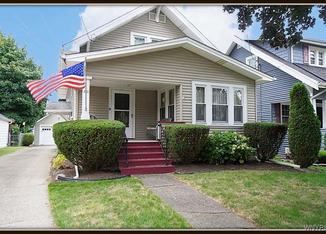 Property at 421 Stanley St, North Tonawanda, NY 14120, 4 beds, 1.5 baths
