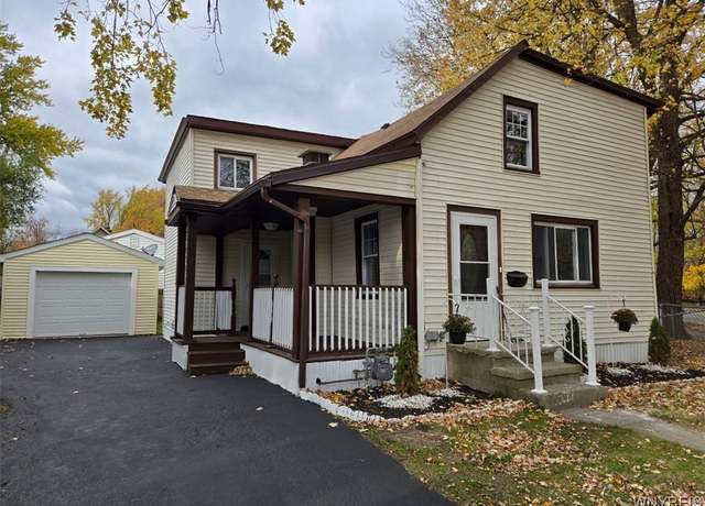 Property at 32 Elm St, Tonawanda-city, NY 14150, 3 beds, 2 baths