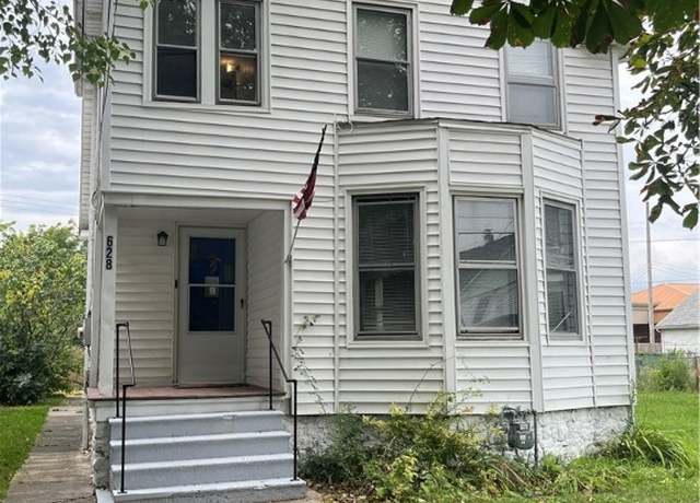 Property at 628 25th St, Niagara Falls, NY 14301, 4 beds, 2 baths