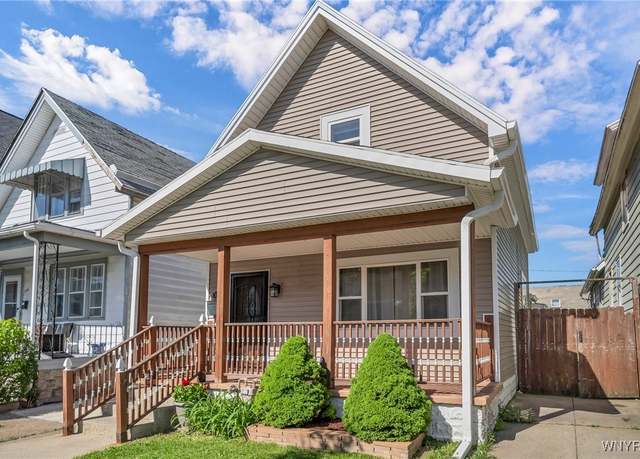 Property at 397 14th St, Buffalo, NY 14213, 3 beds, 1 bath