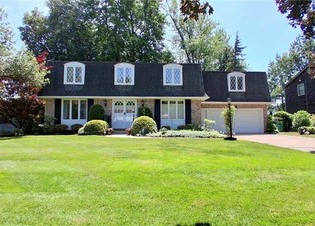 Property at 123 Woodshire S, Amherst, NY 14068, 3 beds, 3.5 baths