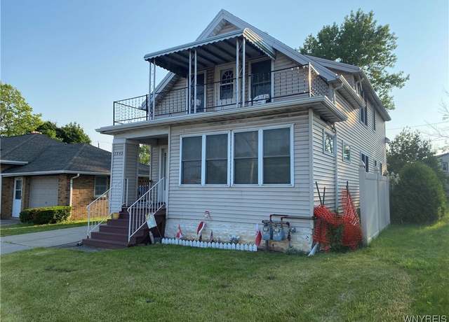 Property at 2840 Harlem Rd, Cheektowaga, NY 14225, 4 beds, 2 baths
