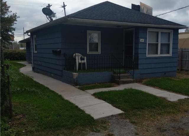 Property at 25 Holbrook St, Lackawanna, NY 14218, 3 beds, 3 baths