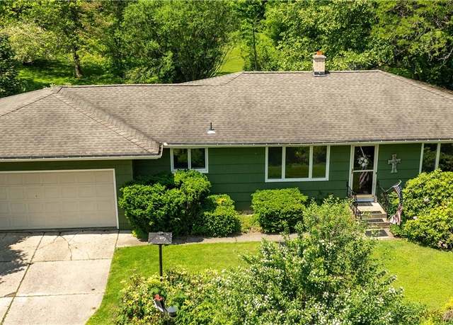 Property at 81 Idlewood Dr, Aurora, NY 14127, 3 beds, 2 baths