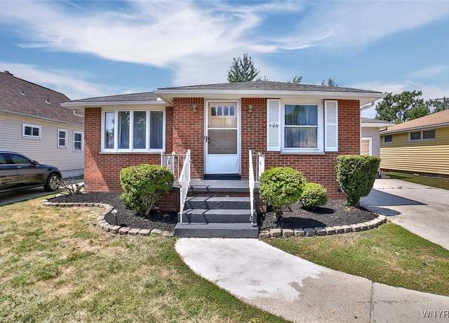 Property at 126 Leonore Rd, Amherst, NY 14226, 3 beds, 2 baths