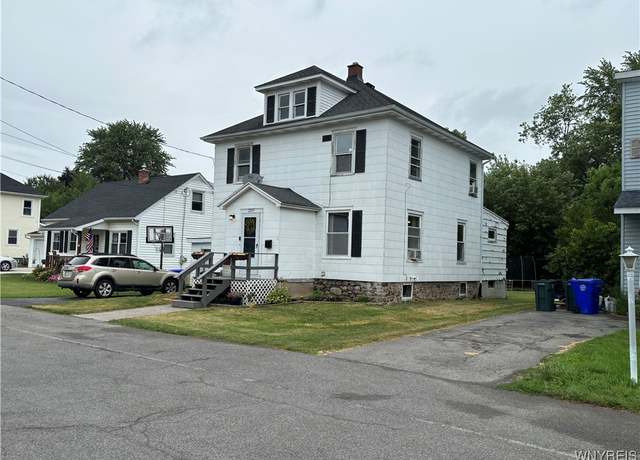 Property at 2725 Caledonia St, Newfane, NY 14108, 3 beds, 1.5 baths