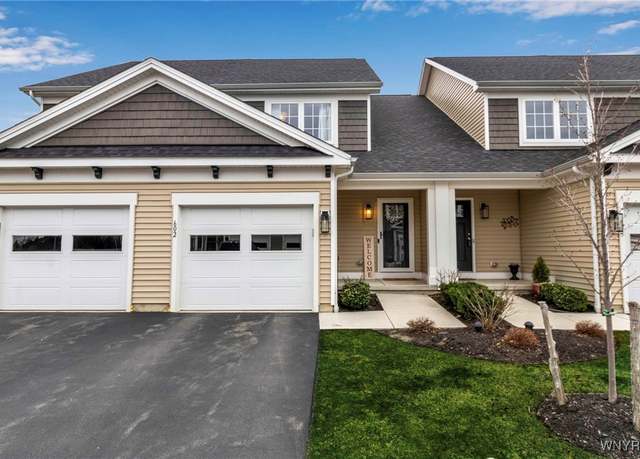 Property at 602 Carriage Ln, West Seneca, NY 14224, 2 beds, 2.5 baths