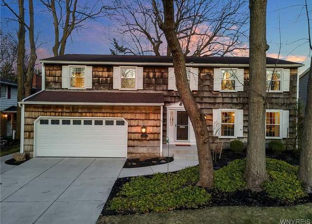 Property at 100 Kings Trl, Amherst, NY 14221, 5 beds, 2.5 baths