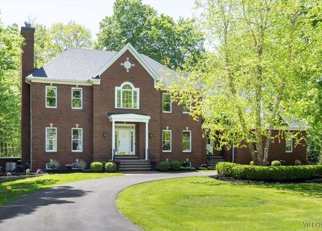 Property at 5032 Rockledge Dr, Clarence, NY 14031, 4 beds, 4 baths