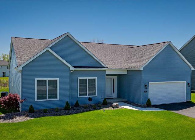 Property at 4 Fieldstream Ln, Lancaster, NY 14086, 3 beds, 2 baths