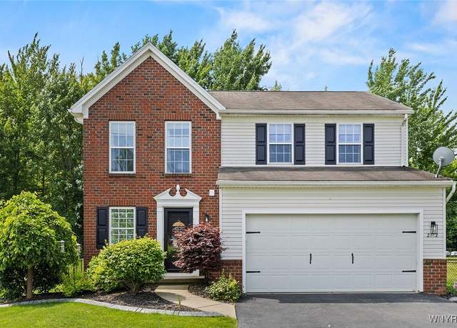 Property at 2192 Fox Chase Rd, Hamburg, NY 14085, 3 beds, 2.5 baths