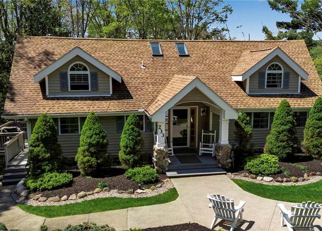 Property at 233 Falls Rd, Aurora, NY 14170, 4 beds, 2.5 baths