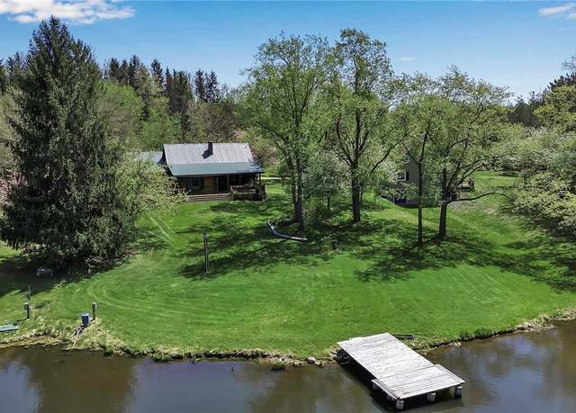 Property at 83 Little Lake Rd, Bennington, NY 14004, 3 beds, 2.5 baths