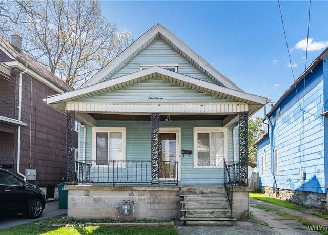 Property at 111 Roesch Ave, Buffalo, NY 14207, 3 beds, 1 bath