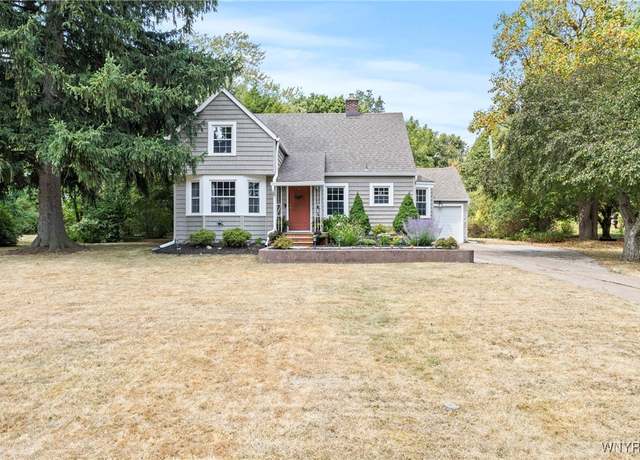 Property at 4148 S Fireside Dr Unit N, Clarence, NY 14221, 4 beds, 2 baths