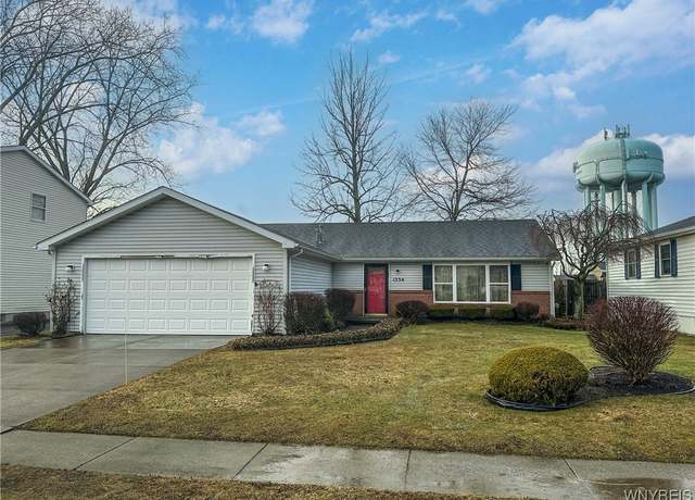 Property at 1334 Dangelo Dr, North Tonawanda, NY 14120, 2 beds, 2 baths