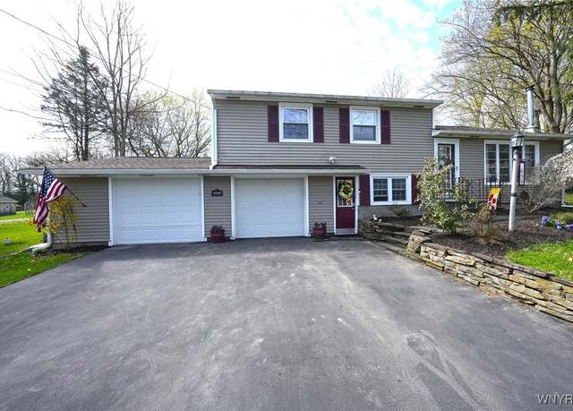 Property at 659 Quaker Rd, Aurora, NY 14052, 3 beds, 1.5 baths
