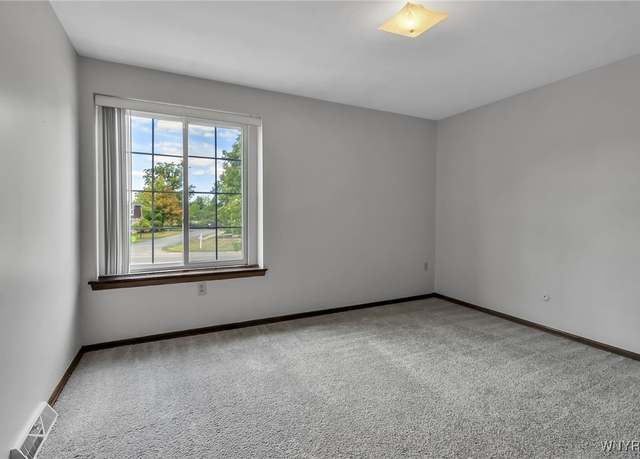 Property at 75 Carriage Dr #8, Orchard Park, NY 14127, 2 beds, 1.5 baths