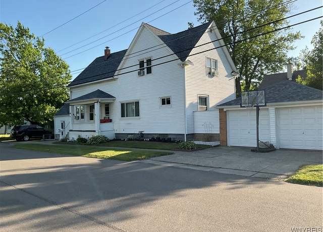 Property at 46 Long Ave, Cheektowaga, NY 14225, 4 beds, 2 baths