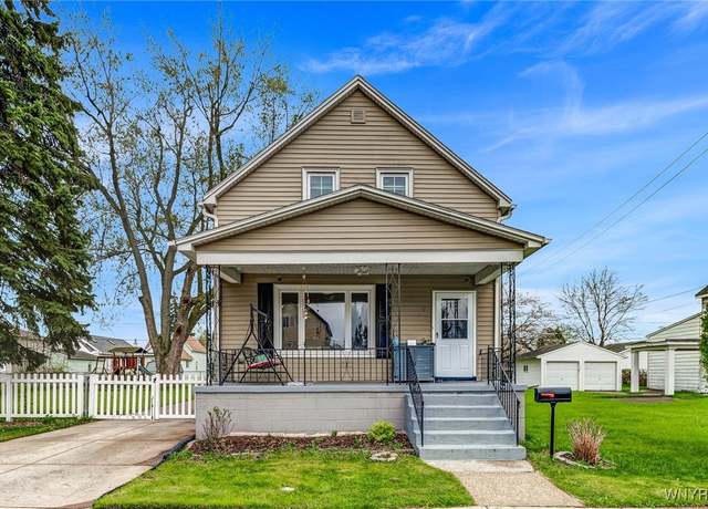 Property at 69 Franklin Ave, Cheektowaga, NY 14212, 3 beds, 2 baths