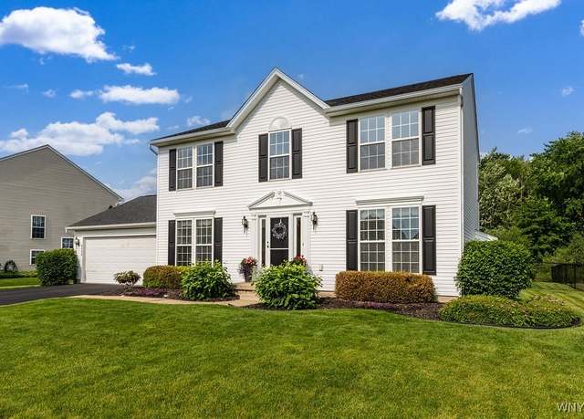 Property at 6542 Emily Ln, Lockport-town, NY 14094, 4 beds, 2.5 baths
