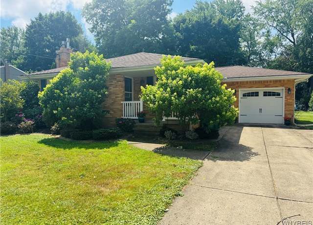 Property at 61 Euclid Ave, Hamburg, NY 14075, 3 beds, 1.5 baths