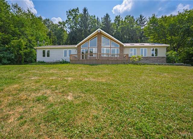Property at 4885 Cambria Rd, Cambria, NY 14094, 2 beds, 2 baths