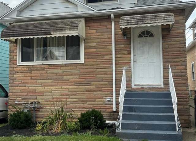 Property at 37 Woodell Ave, Cheektowaga, NY 14211, 3 beds, 1 bath