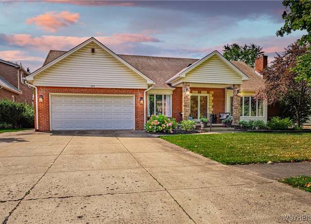 Property at 329 Christiana St, North Tonawanda, NY 14120, 5 beds, 3.5 baths