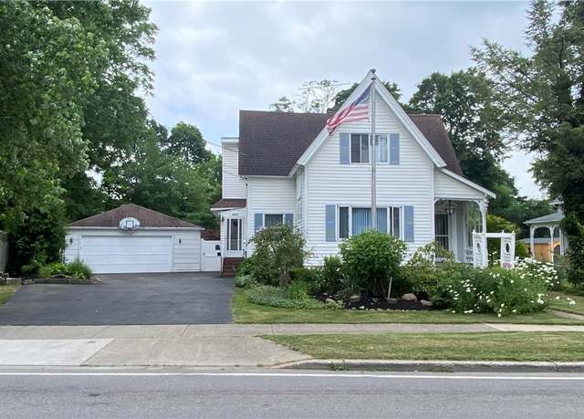 Property at 300 Pleasant Ave, Hamburg, NY 14075, 3 beds, 1.5 baths