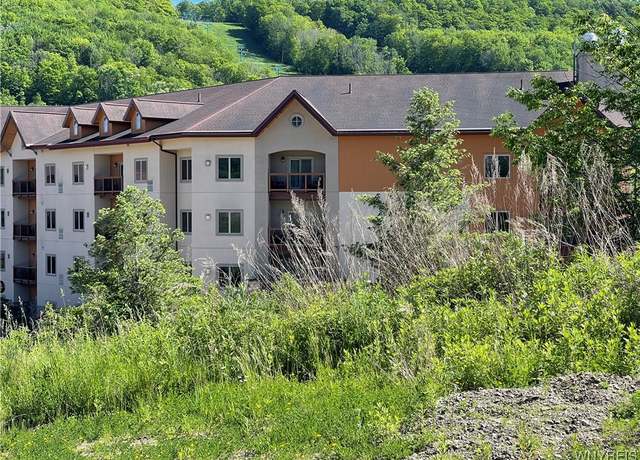 Property at 6557 (321/323/4) Holiday Valley (tamarack) Dr #323, Ellicottville, NY 14731, 2 beds, 2 baths