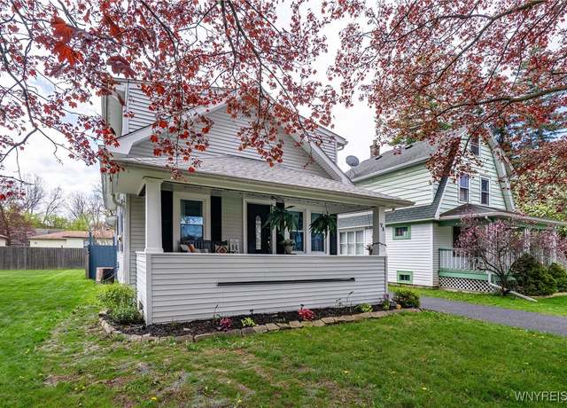 Property at 71 Klaum Ave, North Tonawanda, NY 14120, 4 beds, 2 baths